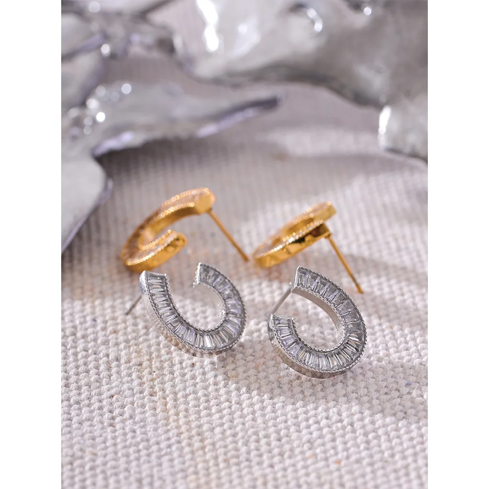 Boucles d'oreilles à tige géométriques en acier inoxydable avec zircone cubique brillante et délicate, bijoux de haute qualité